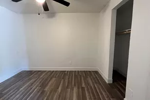 201 Eastwood St, Houston, TX 77011 - Photo 15