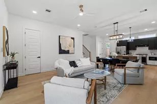 4108 Cortlandt St, Houston, TX 77018 - Photo 9