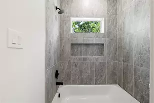 4108 Cortlandt St, Houston, TX 77018 - Photo 35