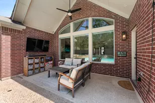 1627 Hill Spring Dr, Sugar Land, TX 77479 - Photo 41