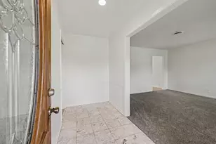 9315 Val Verde St, Houston, TX 77063 - Photo 3