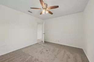 9315 Val Verde St, Houston, TX 77063 - Photo 11