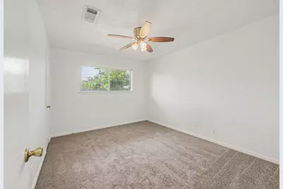 9315 Val Verde Street, Houston, TX 77063 - Photo 15
