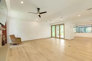 121 Catalpa St, Lake Jackson, TX 77566 - Photo 19