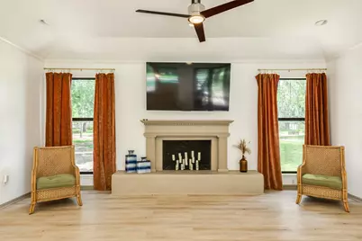 121 Catalpa Street, Lake Jackson, TX 77566 - Photo 19