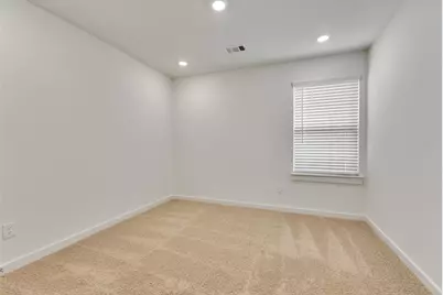 3206 Emerald Hills Drive, Angleton, TX 77515 - Photo 27