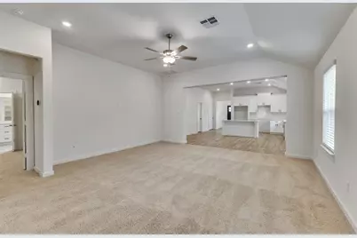 3206 Emerald Hills Drive, Angleton, TX 77515 - Photo 17
