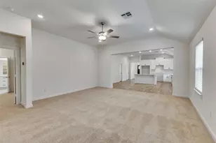 3206 Emerald Hls Dr, Angleton, TX 77515 - Photo 17