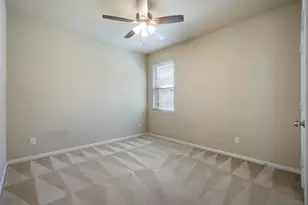 13206 Clover Creek Point Ln, Humble, TX 77346 - Photo 17