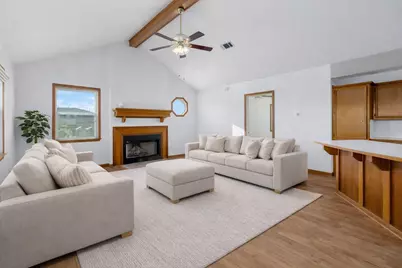 908 West Lane, Crystal Beach, TX 77650 - Photo 5