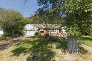 1368 Harriot St, Beaumont, TX 77705 - Photo 3