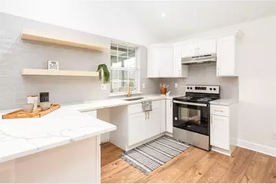 426 N Holland Street, Bellville, TX 77418 - Photo 5