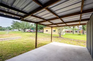 426 N Holland St, Bellville, TX 77418 - Photo 17