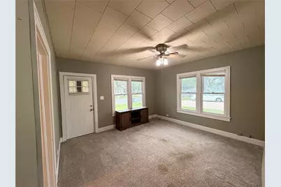 515 E Correll, El Campo, TX 77437 - Photo 11