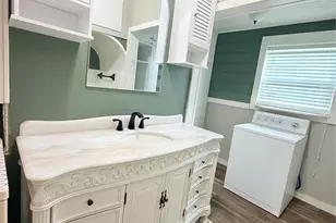 515 E Correll, El Campo, TX 77437 - Photo 17