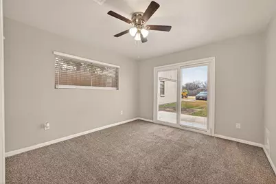 10 Ferguson Street, Baytown, TX 77520 - Photo 29