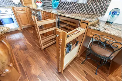 313 Harborside Circle, Kemah, TX 77565 - Photo 11