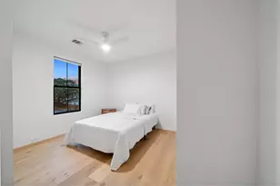 3111 Eastman St, Houston, TX 77022 - Photo 27