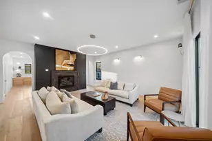 3111 Eastman St, Houston, TX 77022 - Photo 3