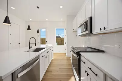 1466 Ferguson #B, Houston, TX 77088 - Photo 11