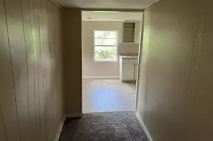 1414 Avenue K, Danbury, TX 77534 - Photo 9