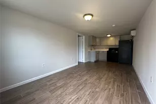 605 E Hunnicutt St, Baytown, TX 77520 - Photo 7