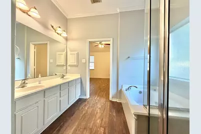 26 Ebony Oaks Place, The Woodlands, TX 77382 - Photo 21