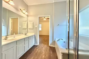 26 Ebony Oaks Pl, The Woodlands, TX 77382 - Photo 21