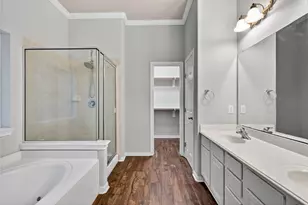 26 Ebony Oaks Pl, The Woodlands, TX 77382 - Photo 19