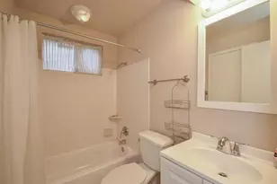 10711 Sharpview Dr, Houston, TX 77072 - Photo 21