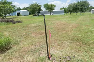 2592 Co Rd 152, Bedias, TX 77831 - Photo 31