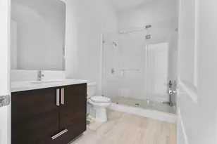 4521 San Felipe St, Houston, TX 77027 - Photo 23