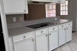 12860 Westleigh Dr, Houston, TX 77077 - Photo 11
