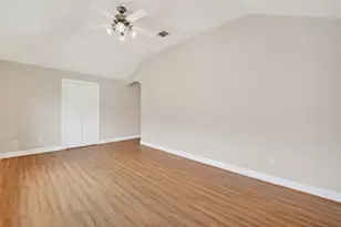 3718 Main Aspen Dr, Houston, TX 77025 - Photo 21