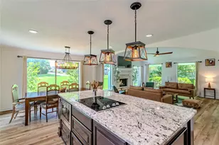 129 Springs Edge Dr, Conroe, TX 77356 - Photo 5