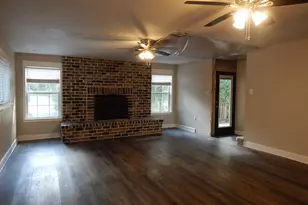 615 River Plantation Dr, Conroe, TX 77302 - Photo 5