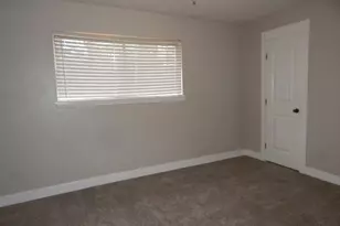 615 River Plantation Dr, Conroe, TX 77302 - Photo 5