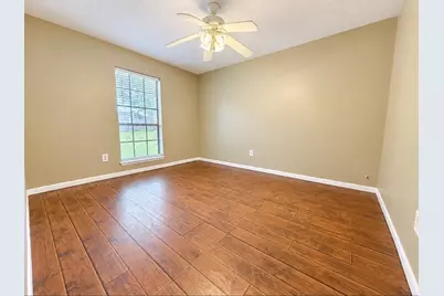 9943 Bayou Woods Drive, Baytown, TX 77521 - Photo 7