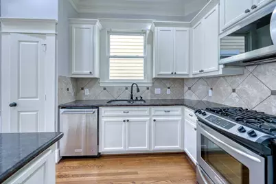 426 W 25th Street, Houston, TX 77008 - Photo 19