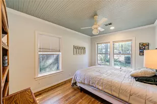 1550 Sue Barnett Dr, Houston, TX 77018 - Photo 21