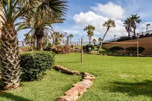 9520 Seawall Blvd, Galveston, TX 77554 - Photo 27