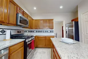 1205 El Camino Dr, Webster, TX 77058 - Photo 17