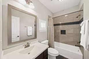 1833 Anna Way, Friendswood, TX 77546 - Photo 35