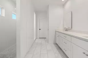 802 Aurora St, Houston, TX 77009 - Photo 13