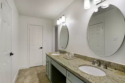 138 S Timber Top Drive, The Woodlands, TX 77380 - Photo 29