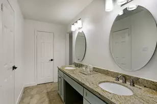 138 S Timber Top Dr, The Woodlands, TX 77380 - Photo 29
