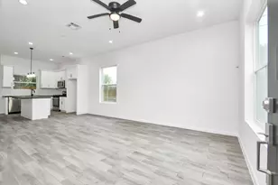 3309 Shelby Cir, Houston, TX 77051 - Photo 9