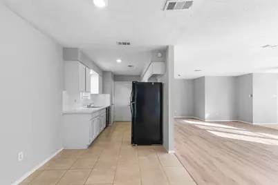 2942 Heritage Colony Drive, Webster, TX 77598 - Photo 7