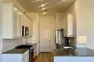 2219 Via Isa Ln, Houston, TX 77051 - Photo 3