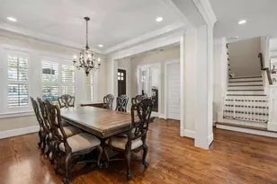 1217 Chippendale Rd, Houston, TX 77018 - Photo 7